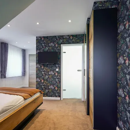 Und Schuette Schmallenberg