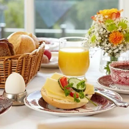 Und Schuette Penzion 3*