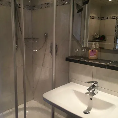 Penzion Und Schuette 3*