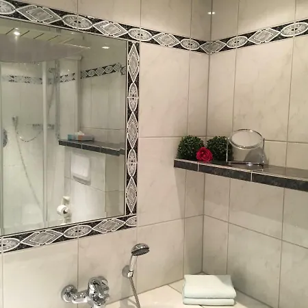 Und Schuette Penzion 3*