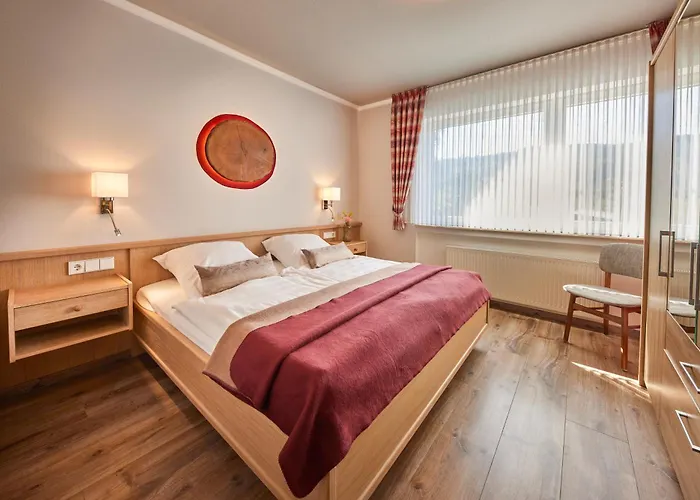 Und Schuette 3* 施马伦贝格