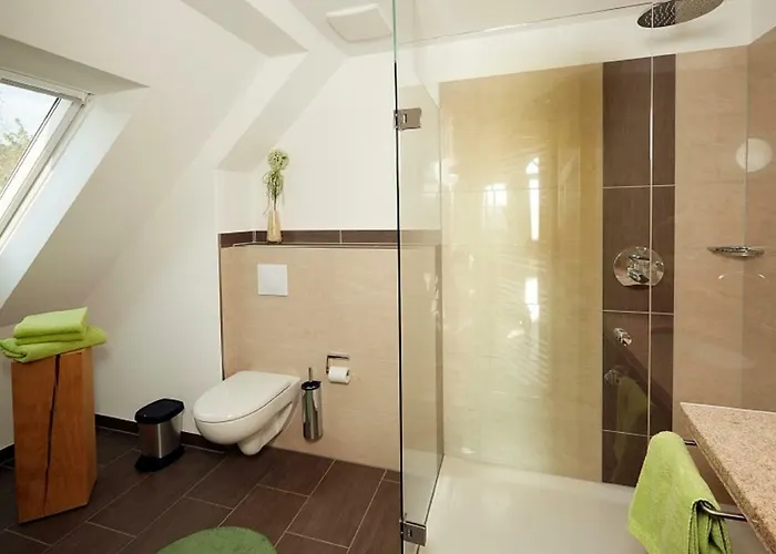 Und Schuette 3* 施马伦贝格