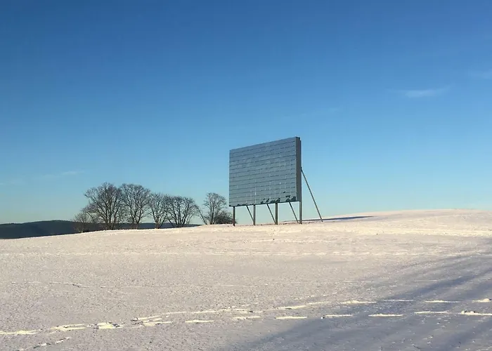 招待所 Und Schuette